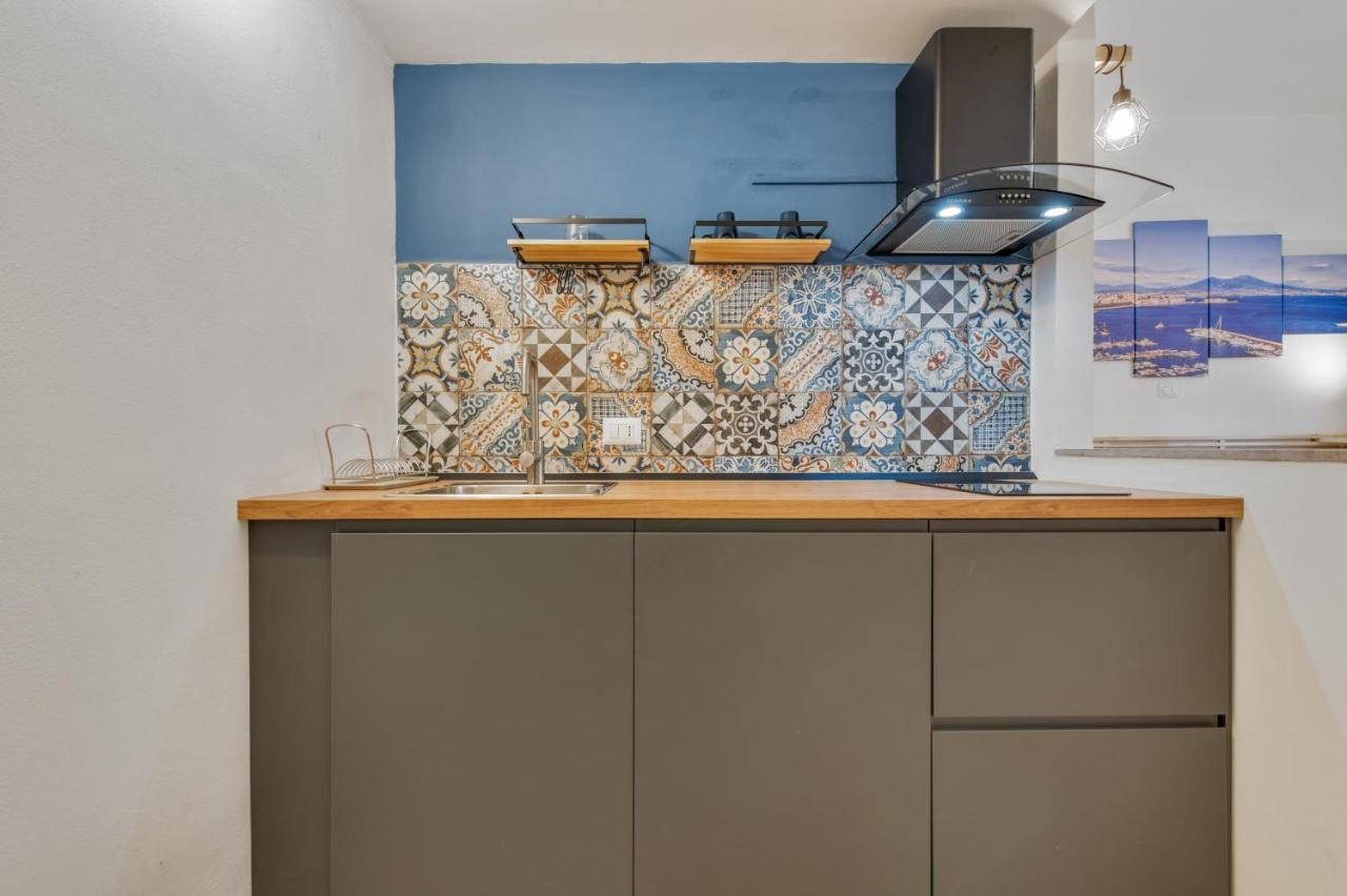 Spaccanapoli - Fully Equipped Studio Εξωτερικό φωτογραφία